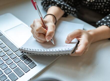 (Z)EV(M)B en dementie: literatuuronderzoek